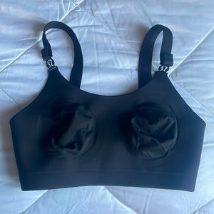 Lululemon sports bra- 34DD